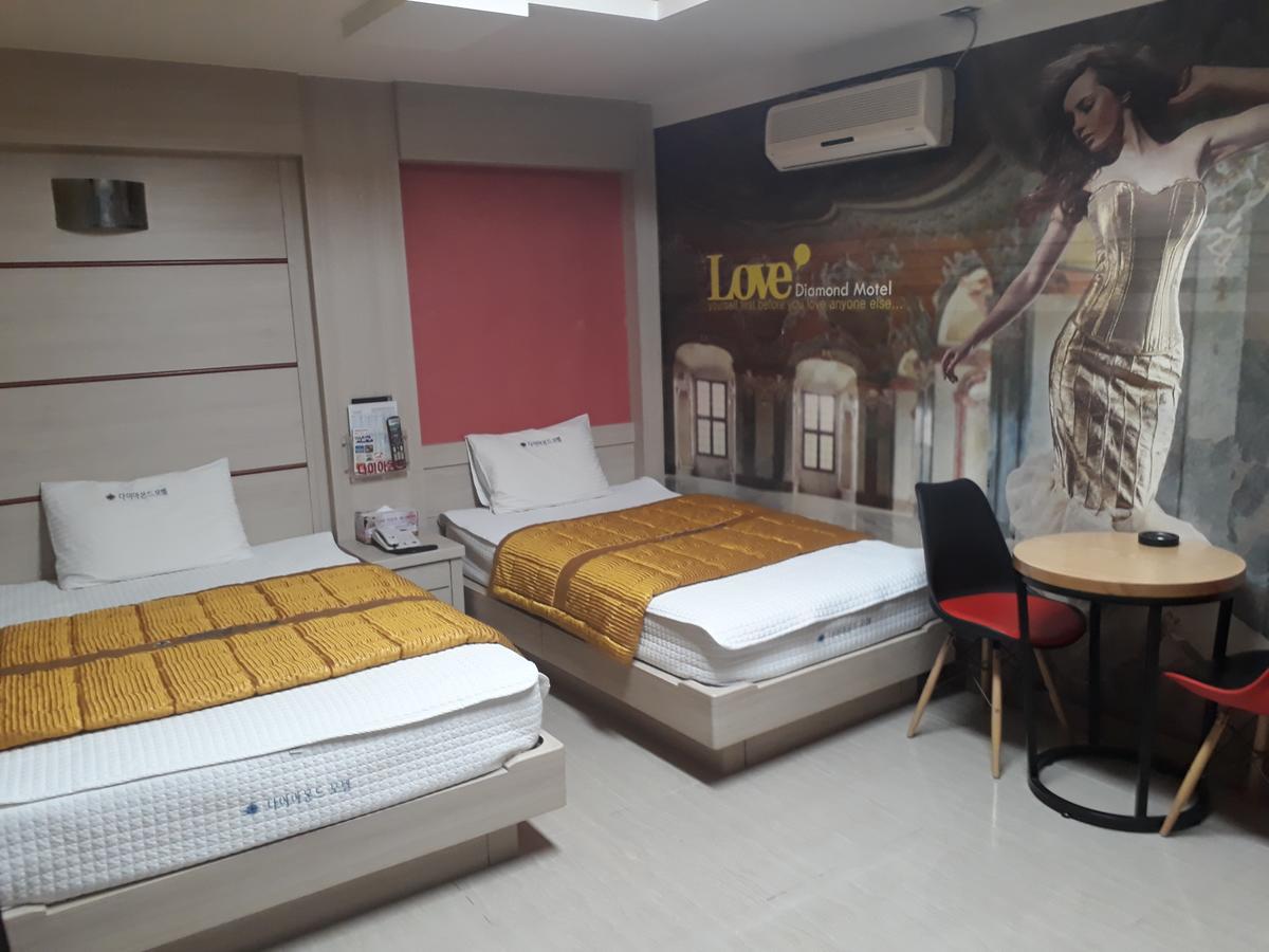 Diamond Motel ซาชอน ภายนอก รูปภาพ